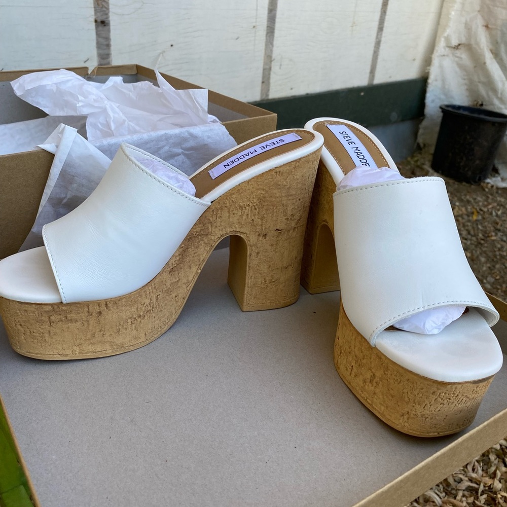 Steve Madden platform slide